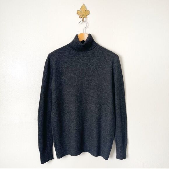 Equipment Charcoal Gray Turtleneck long sleeve sweater 100% Cashmere Small - Picture 1 of 4